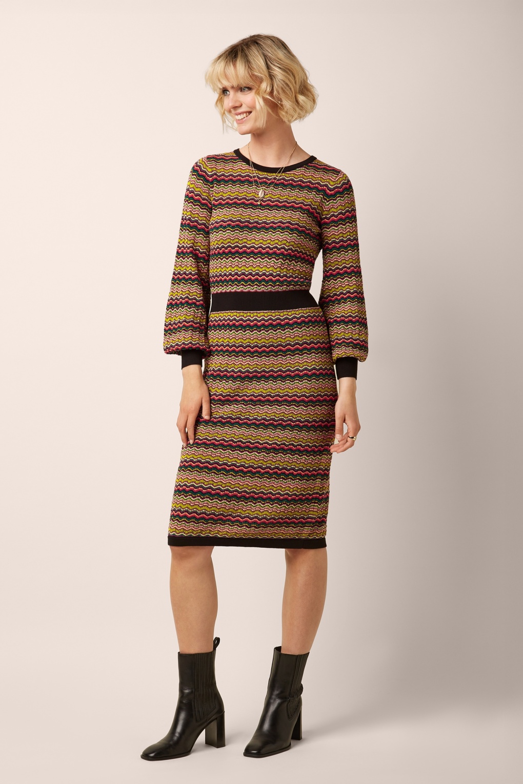 281446-King-Louie-53383-Dress-Bell-Meisel-Multi-250625-002MW-full