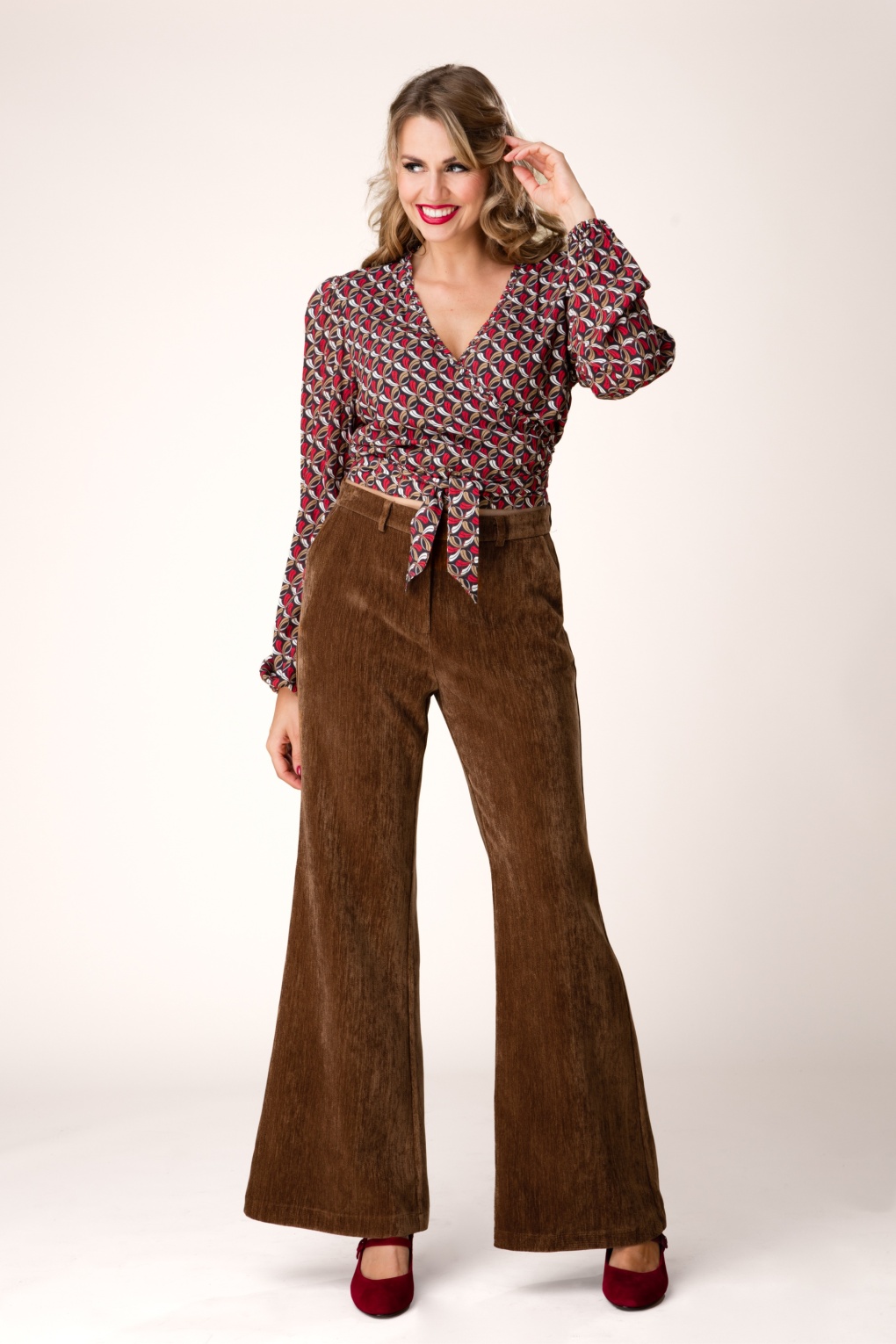 283050-Smashed-Lemon-53886-Pants-Brown-Velvet-241128-040M-full