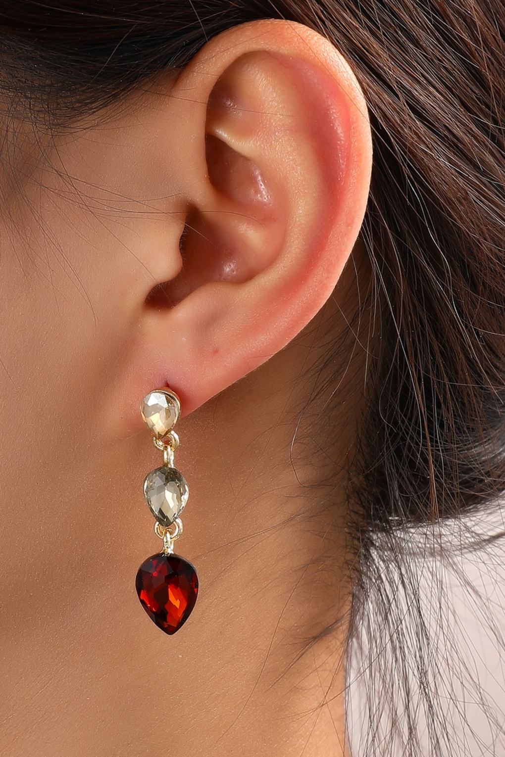 277677-Day-Eve-54862-Earrings-Red-Hanger-Gemstone-250525-001-full
