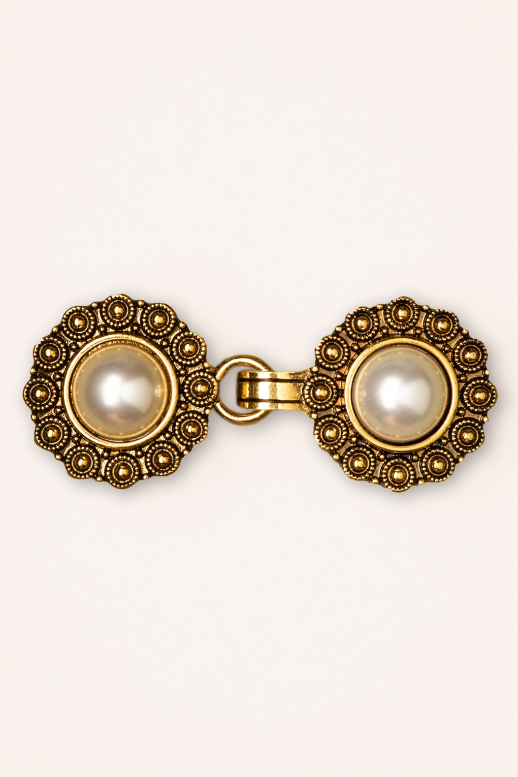 260662-Urban-Hippies-44843-Vest-Clip-Pearl-20220825-610W-full