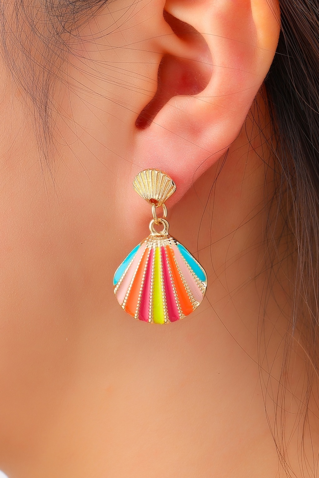 285261-Day-And-Eve-56122-Striped-Shell-Earrings-260128-021LW-full