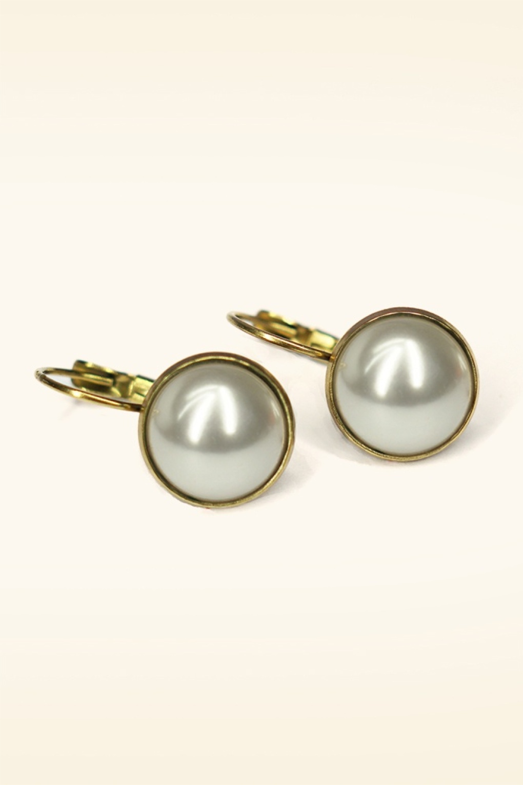 273847-Urban-Hippies-40870-Earrings-Pearl-White-Gold-2503-001LW-full