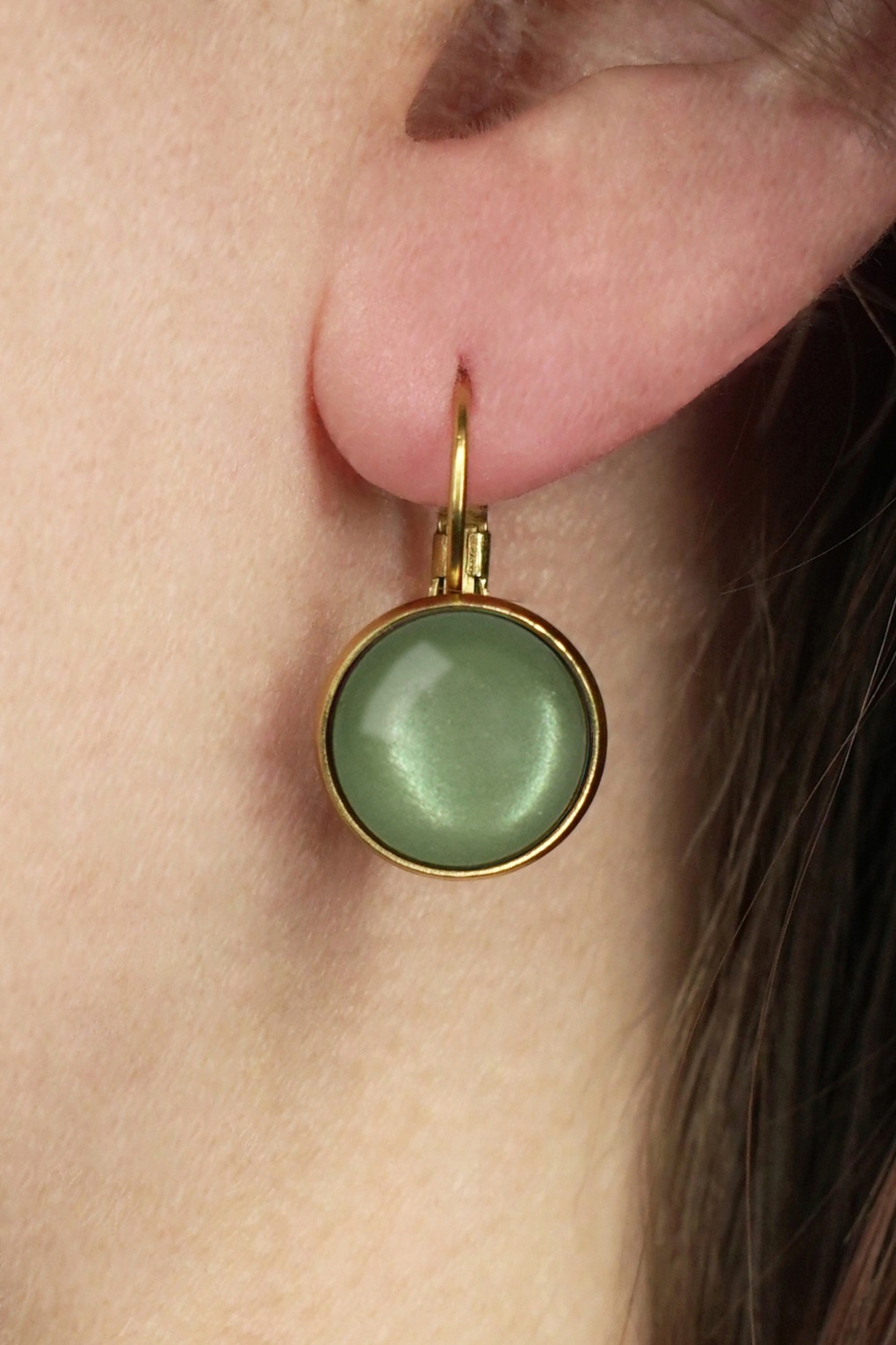 286567-Urban-Hippies-56410-Earrings-Dots-Sage-03032026-001-full