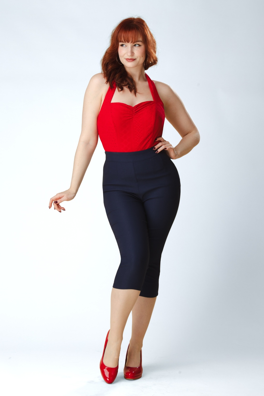 288084-Topvintage-Boutique-55992-Capri-Pants-Denim-Dark-Blue-260115-002MW-full