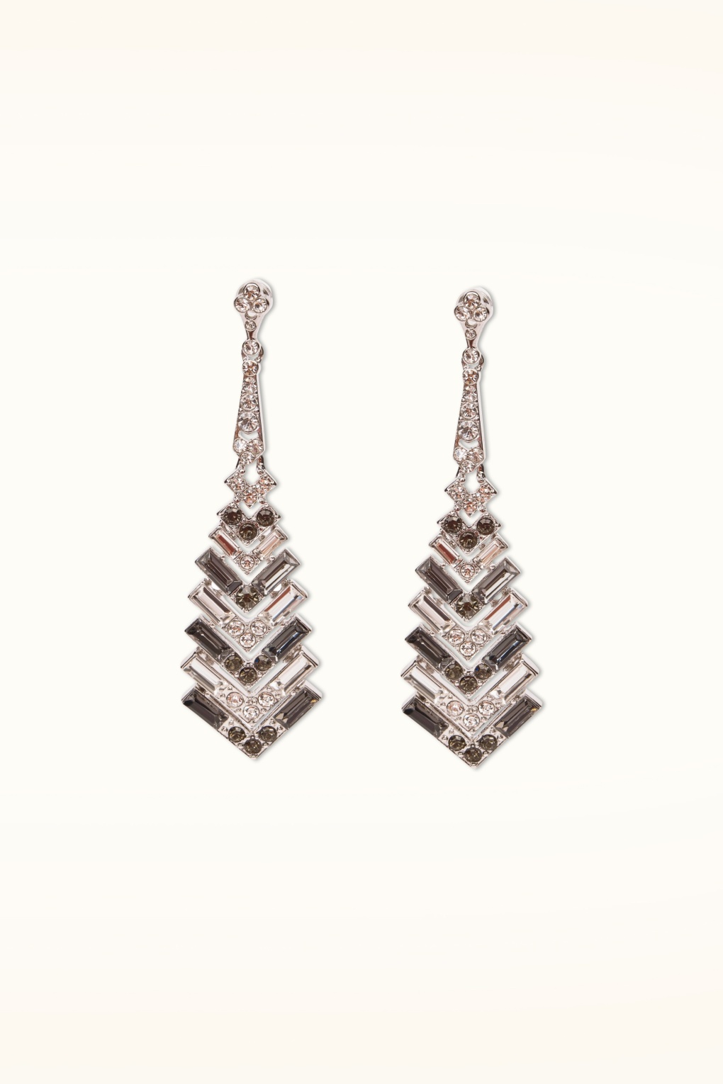 290805-Lovely-57581-Silver-Earrings-Stones-260715-002-full