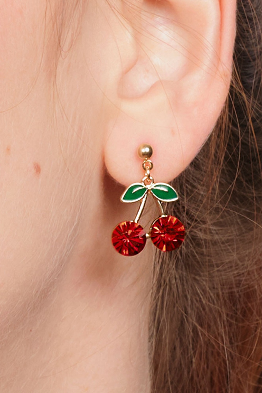 Cherry oorstekers in goud