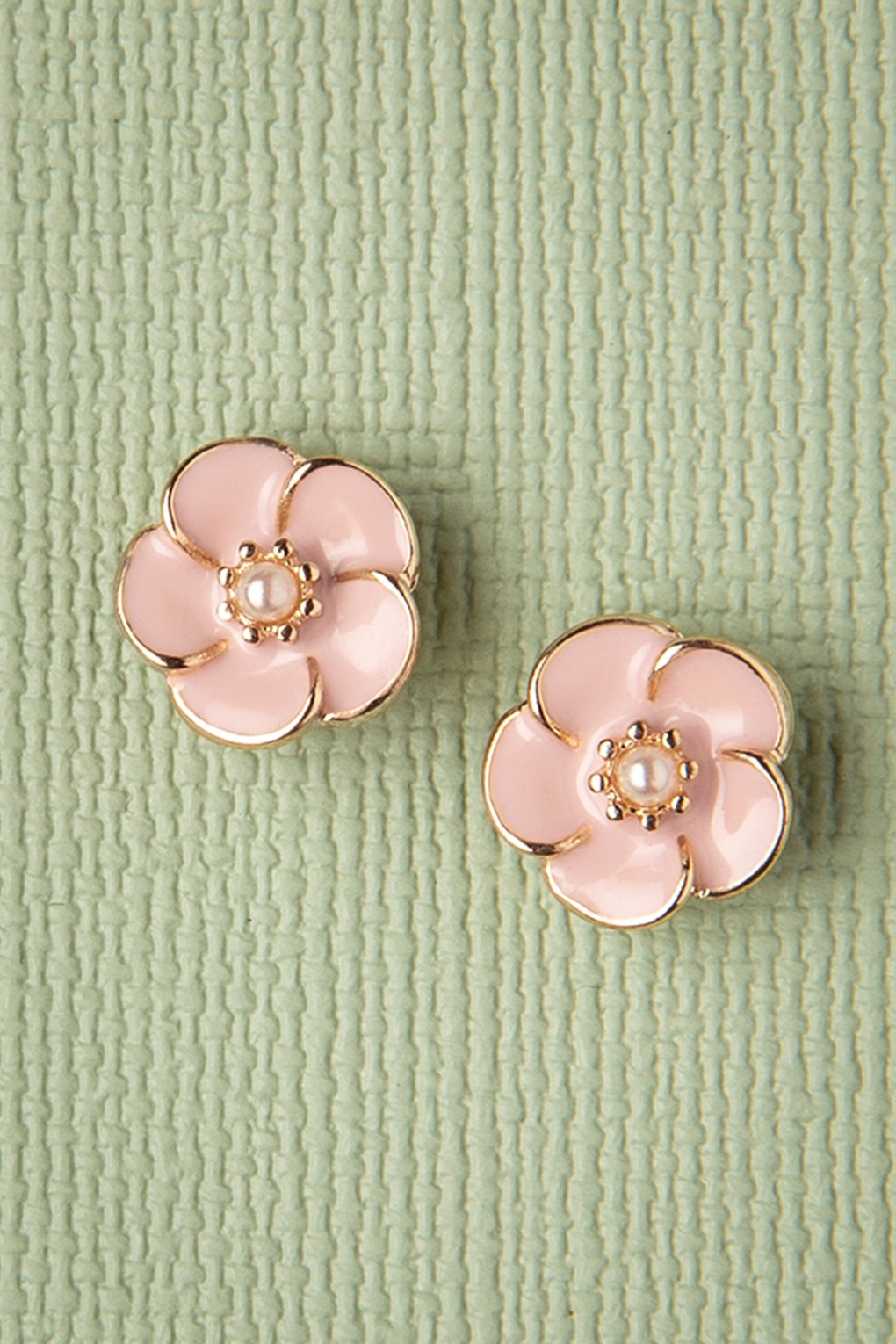 255969-Lovely-33512-Small-Flower-Pink-Pearl-Gold-Earrings-07212020-0003-full