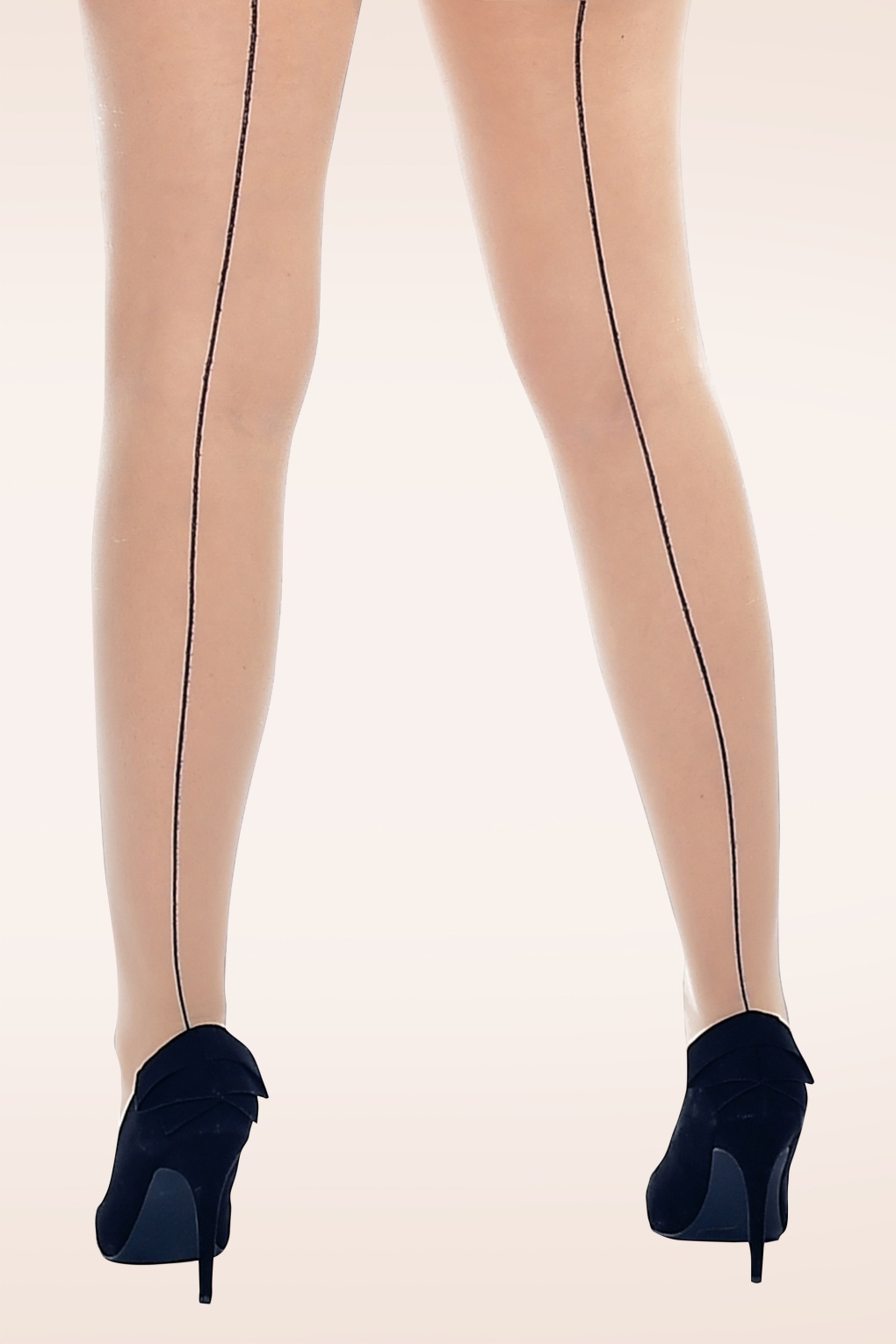 Curvy Super Stretch Jive panty in neutraal ivoor en zwart