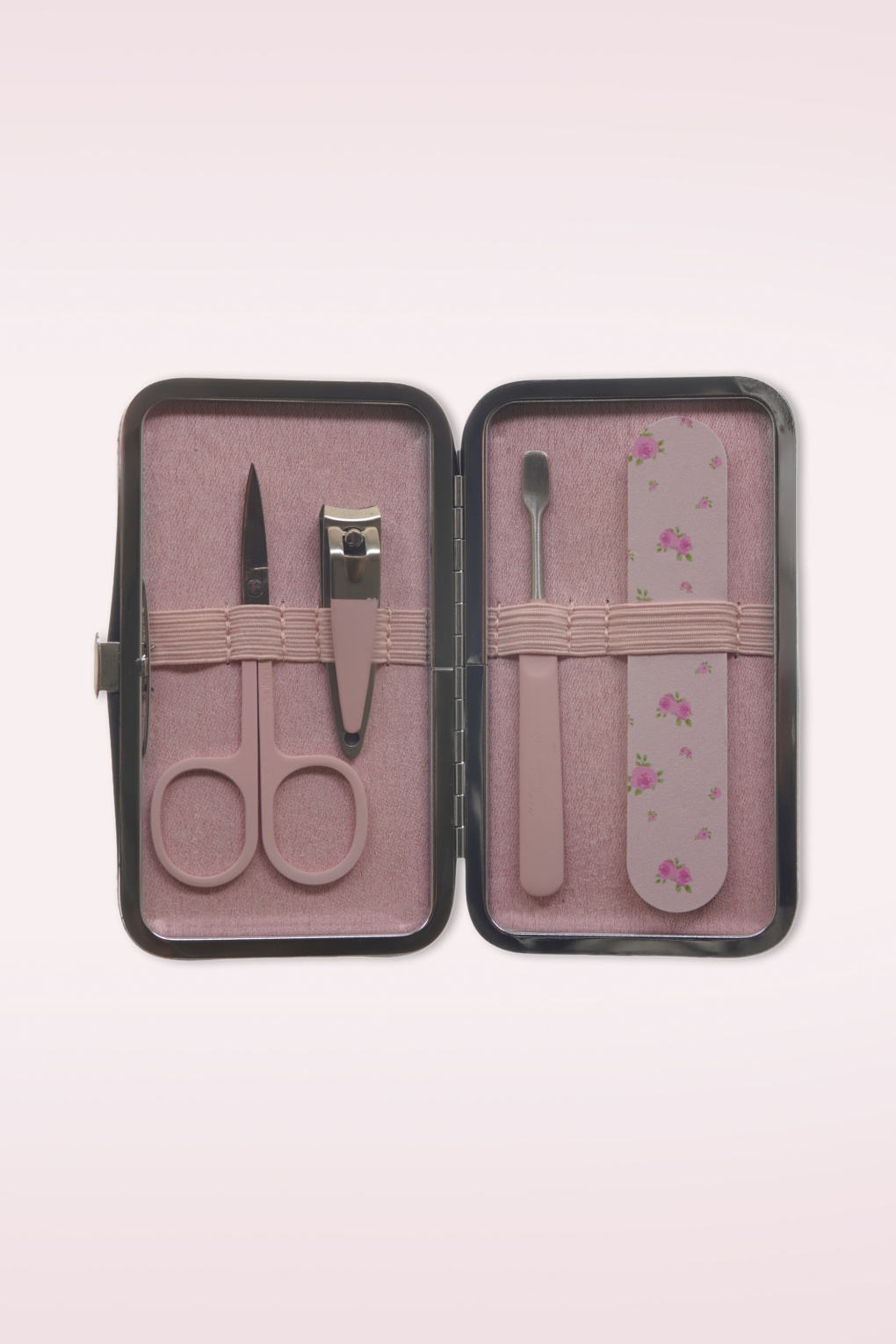 285730-The-Vintage-Cosmetic-Company-56368-Manicure-Purse-Pink-241219-002A-full