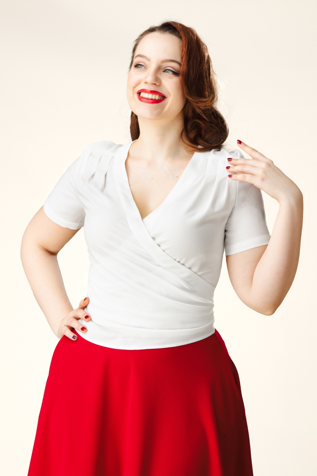 287804-Topvintage-Boutique-55731-Mila-Top-White-251219-040MW-full