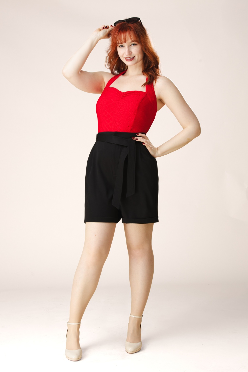 288152-Topvintage-Boutique-55987-Sophia-Short-Black-251219-040MW-full