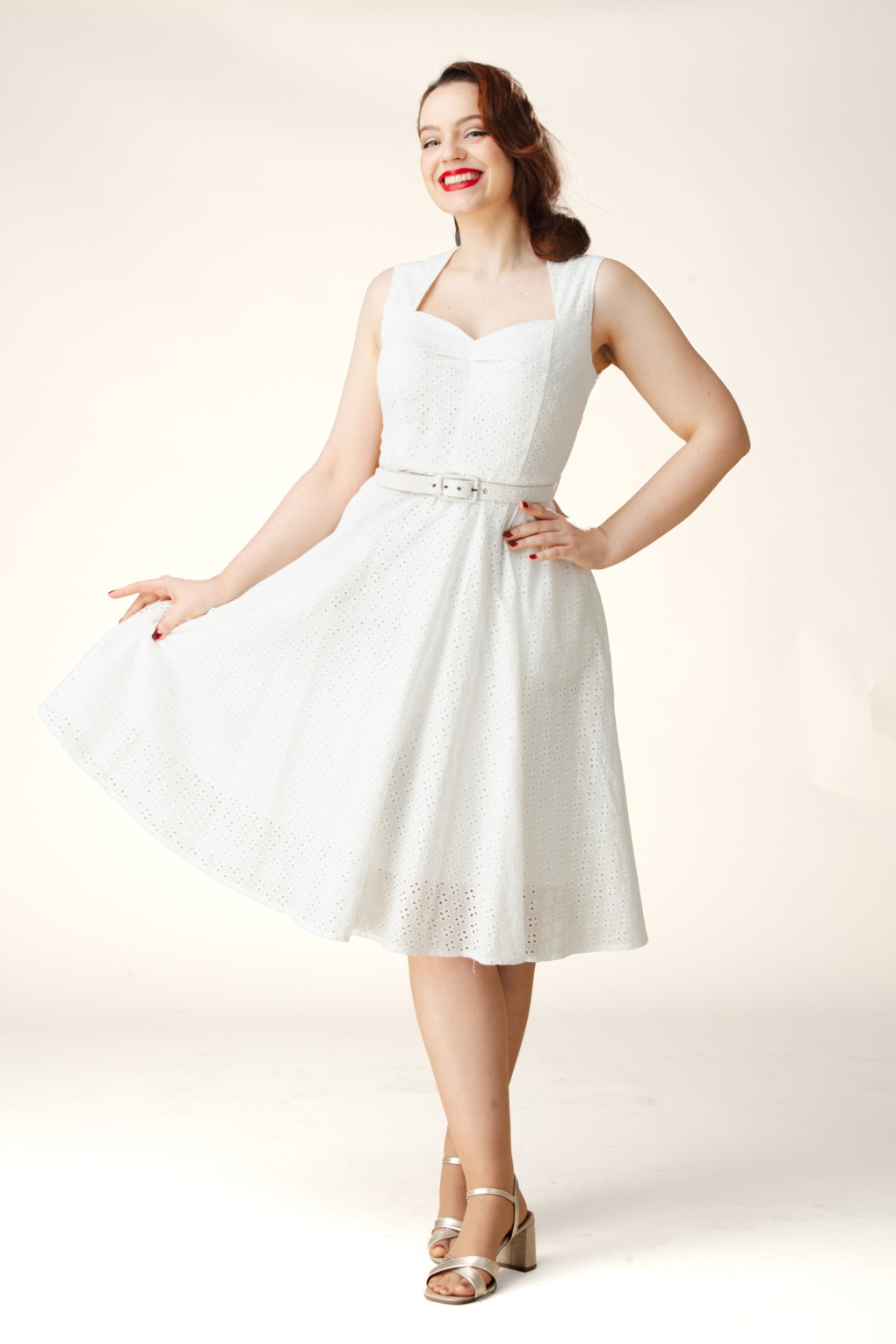 289431-Topvintage-Boutique-55989-Gabriella-Swing-Dress-White-251219-040MW-full