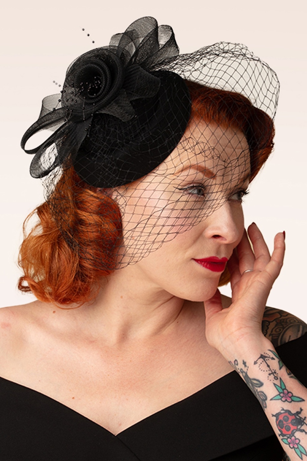 Royal Bloom fascinator in zwart