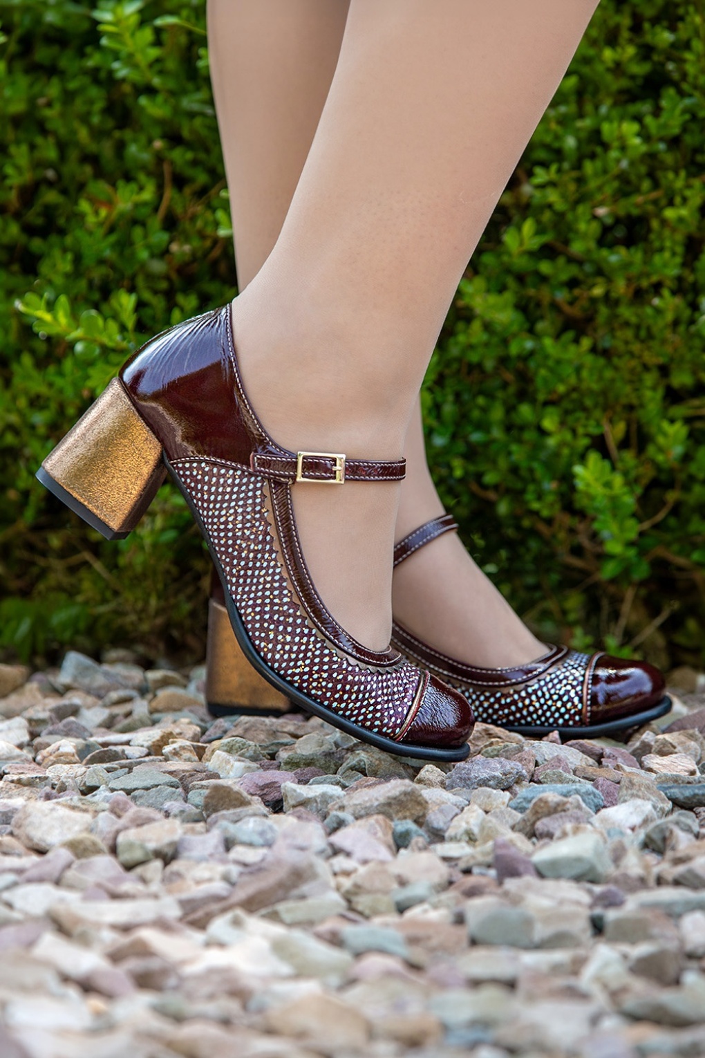 Juliet Mary Jane Spot pumps in bordeauxrood