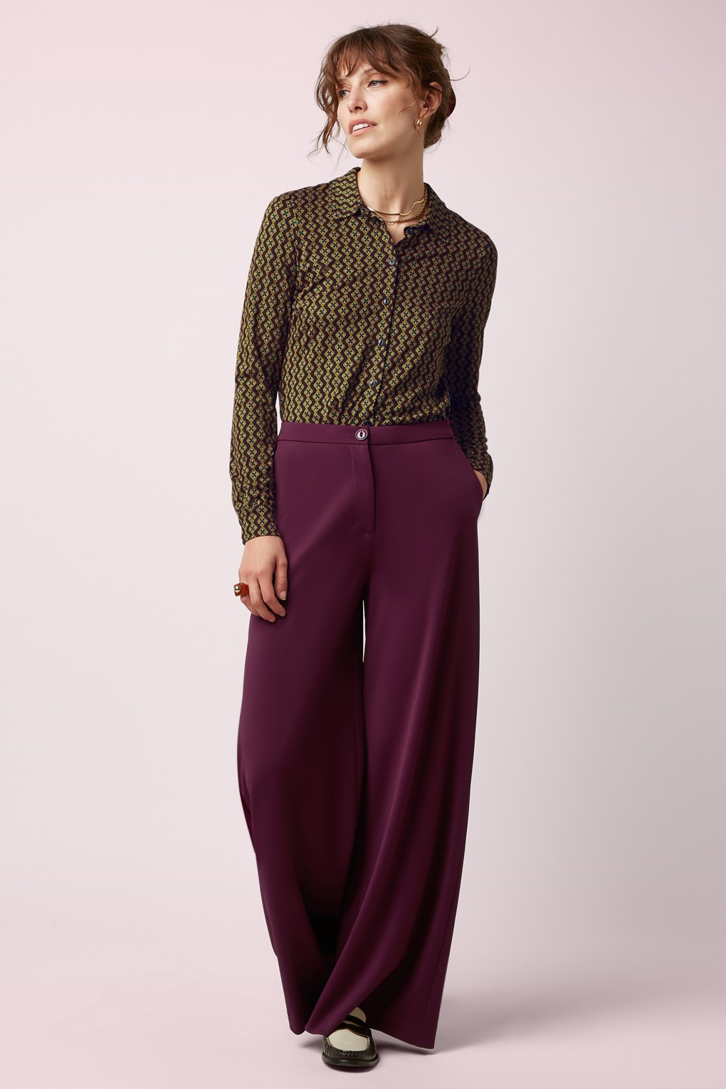 291295-King-Louie-56253-Trousers-Plum-Red-260618-004L-full